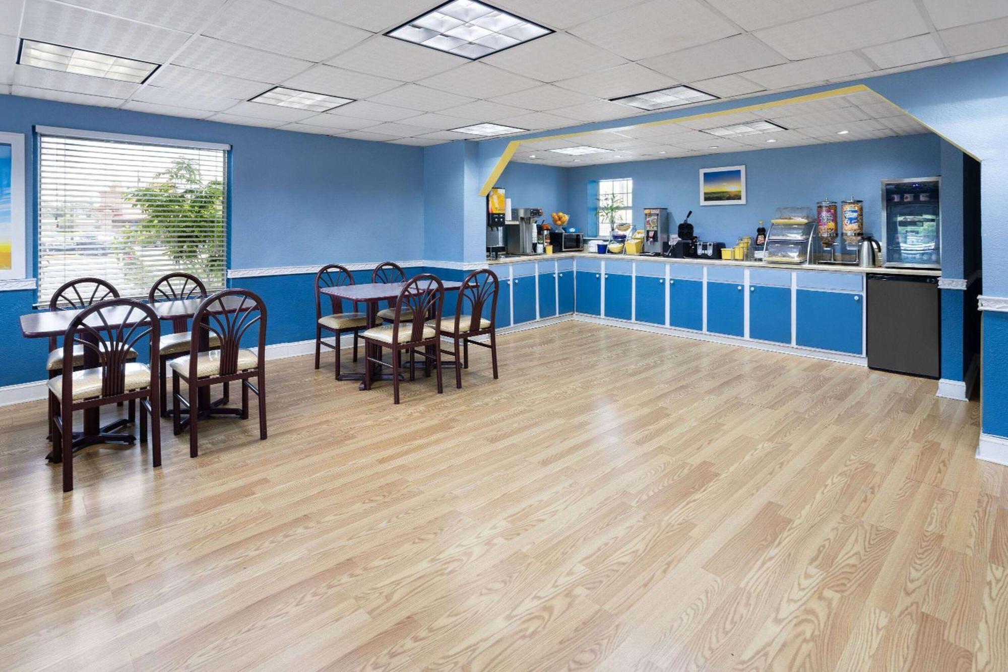 Days Inn By Wyndham Waycross Luaran gambar